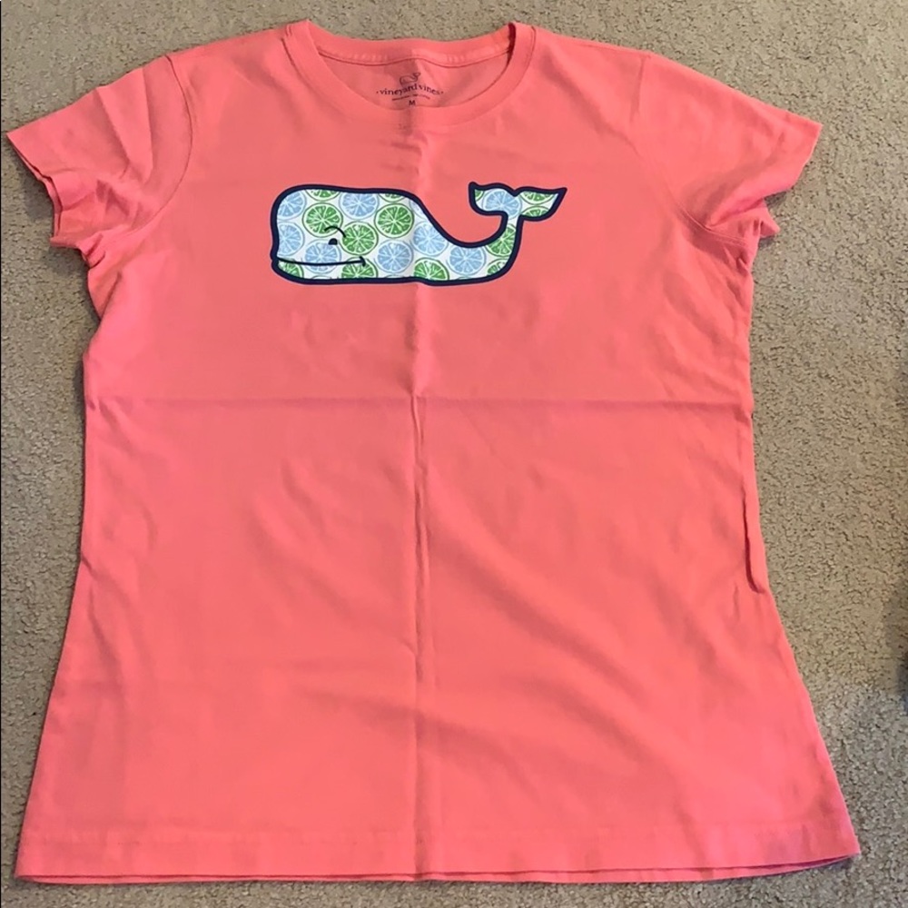 Vineyard Vines t shirt